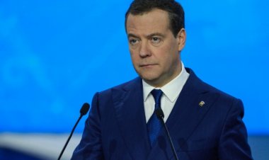 «Позорное зрелище»: Медведев описал в двух словах саммит по Украине