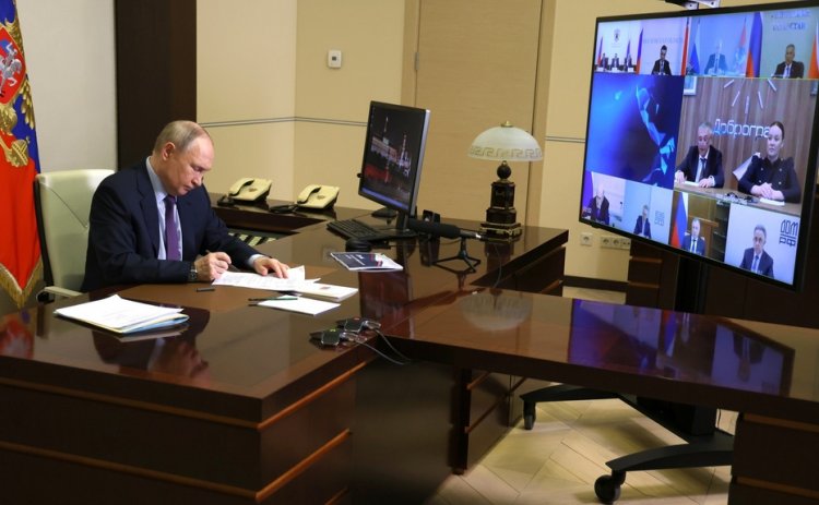 Путин напомнил о здравом смысле при соблюдении дорожных нормативов